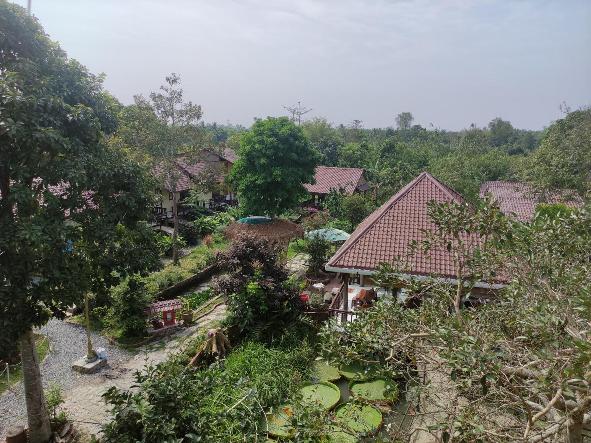Brown House Resort Can Tho Exterior foto